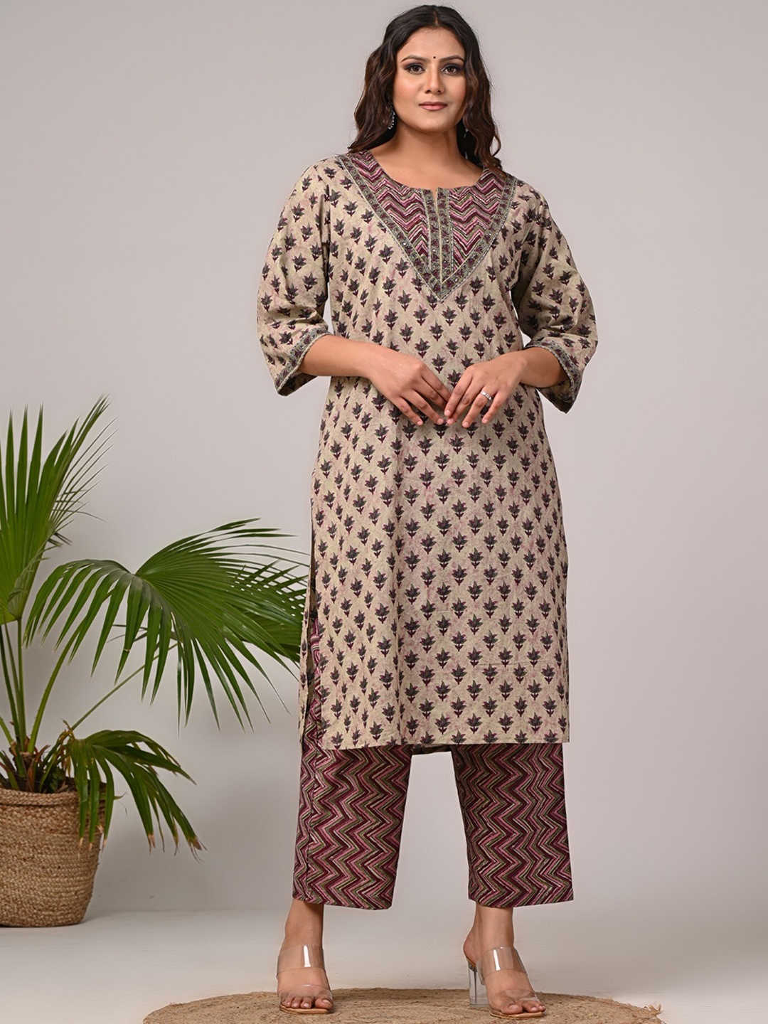 

Swasti Women Floral Printed Regular Sequinned Pure Cotton Kurta with Trousers & With Dupatta, Beige