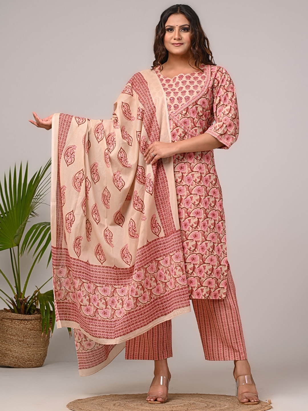 

Swasti Women Floral Printed Regular Sequinned Pure Cotton Kurta with Trousers & With Dupatta, Pink