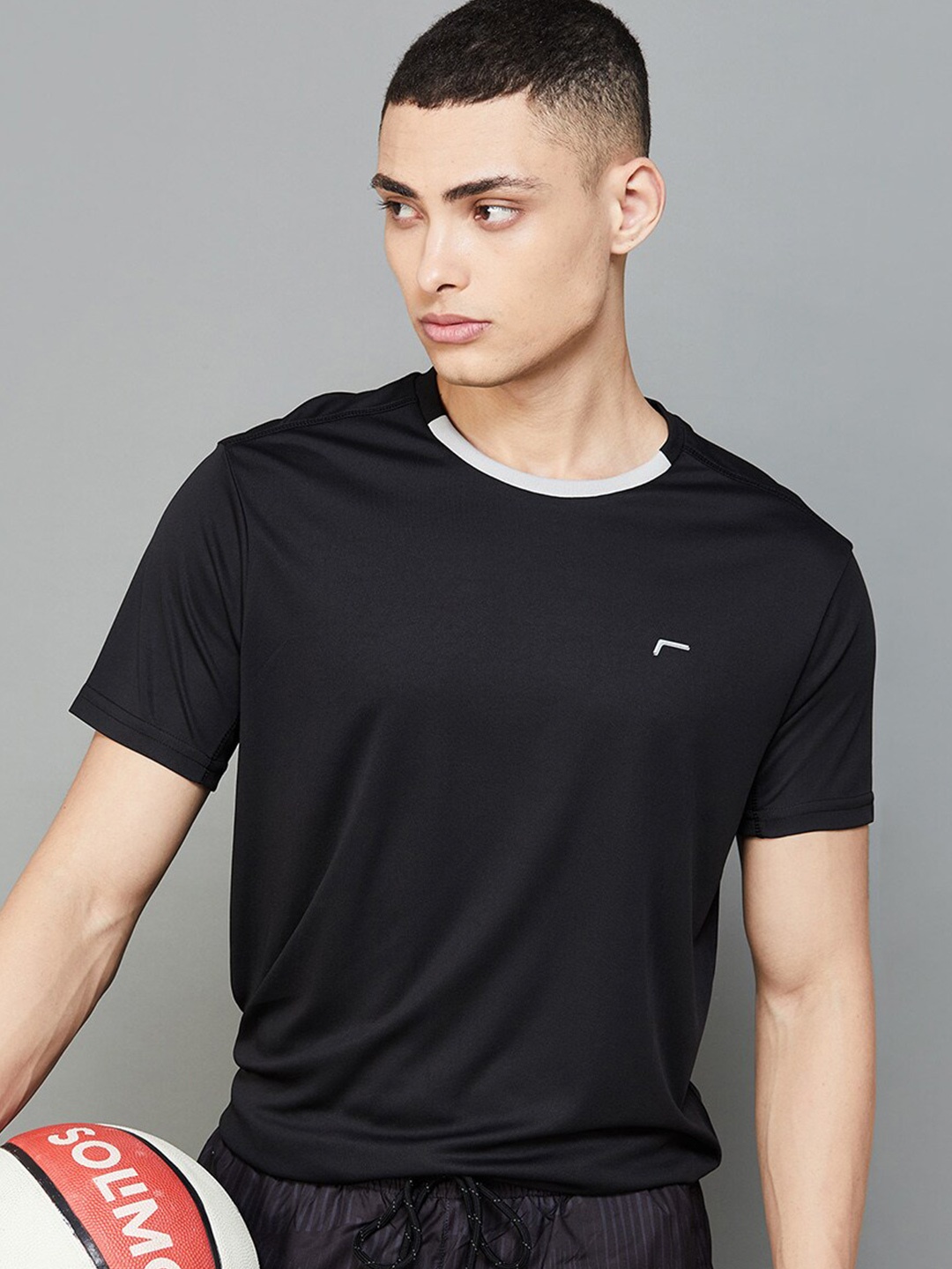 

Fame Forever by Lifestyle Men Round Neck T-shirt, Black