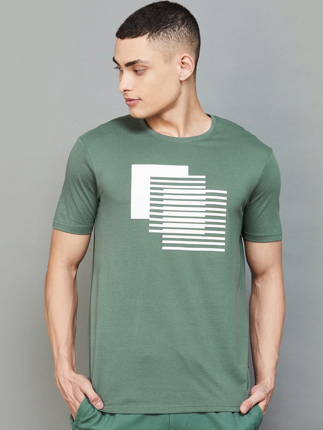 

Fame Forever by Lifestyle Men Printed Applique T-shirt, Olive