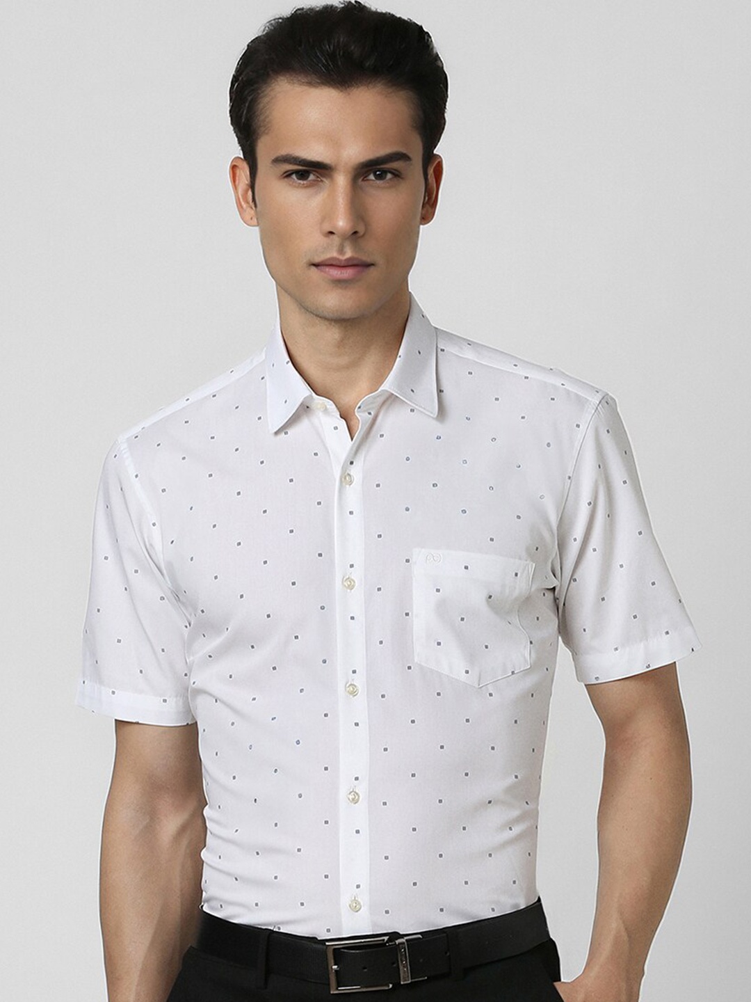 

Peter England Men Opaque Printed Formal Shirt, White