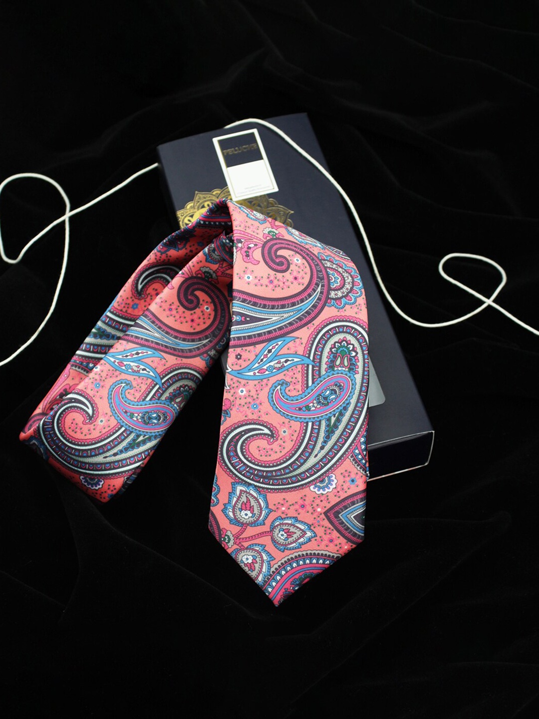

PELUCHE Men Printed Broad Tie, Pink