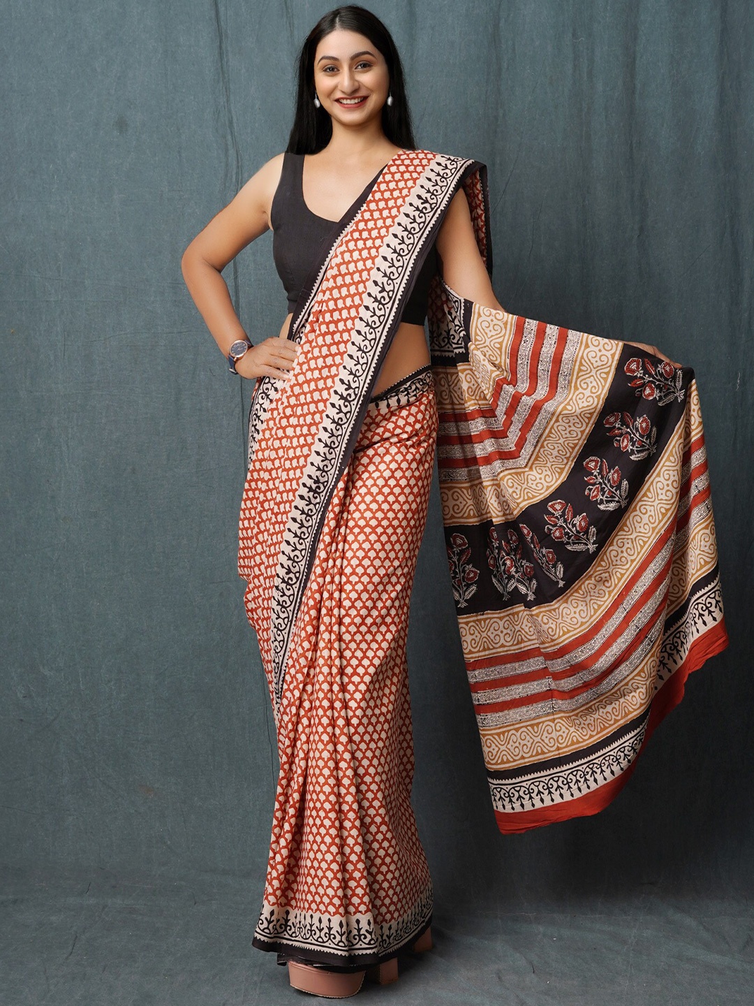 

Unnati Silks Ethnic Motifs Pure Cotton Handloom Bagru Saree, Red