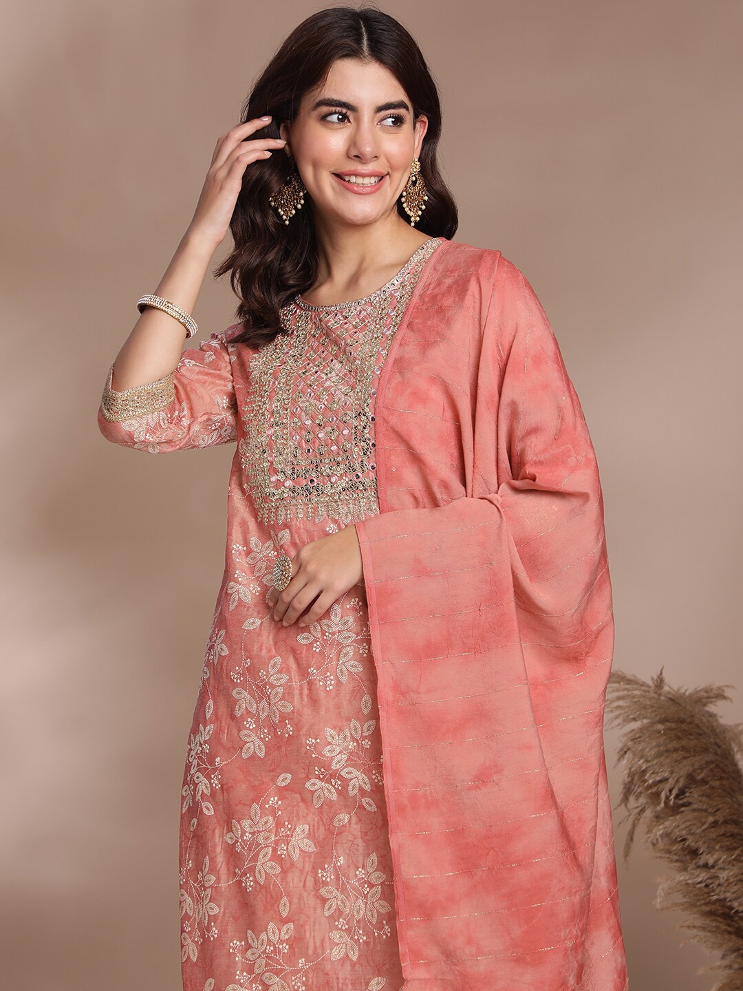 

Anouk Women Floral Embroidered Regular Beads and Stones Chanderi Silk Kurta with Trousers & With Dupatta, Pink