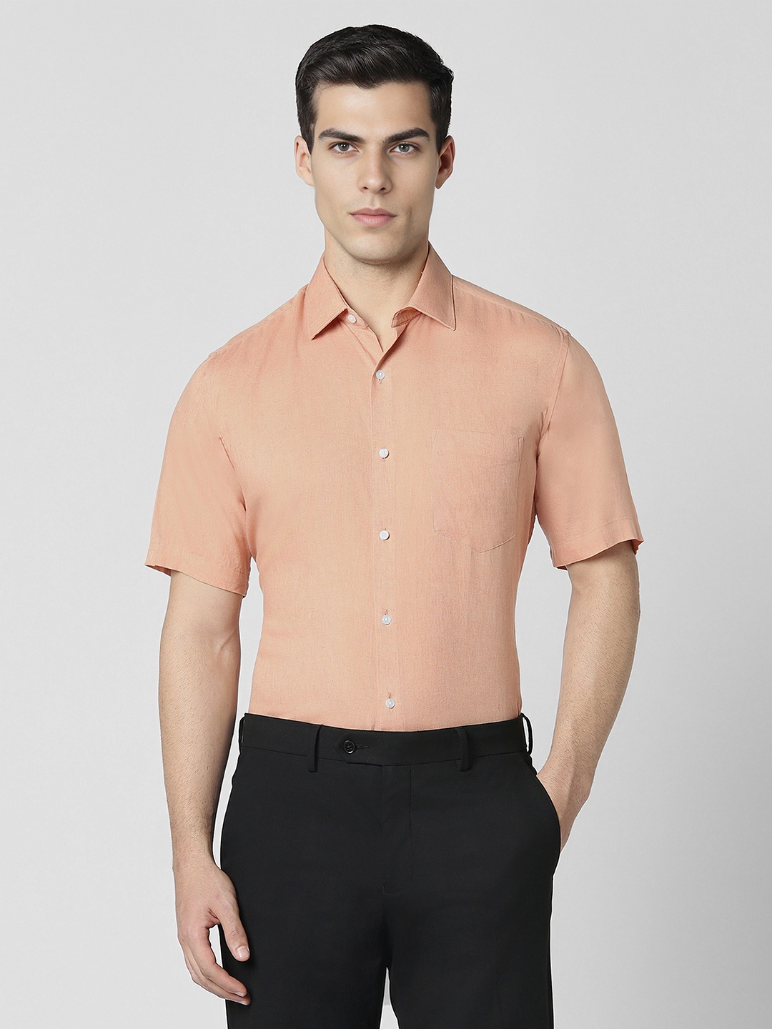 

Van Heusen Men Opaque Formal Shirt, Peach