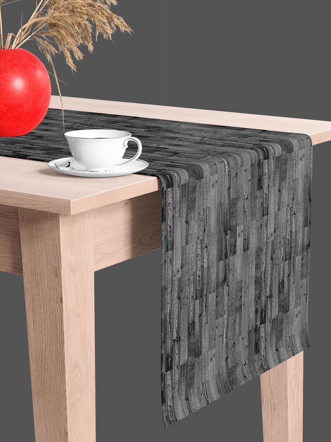 

ArtzFolio Grey Geometric-Printed Edge To Edge Table Runner