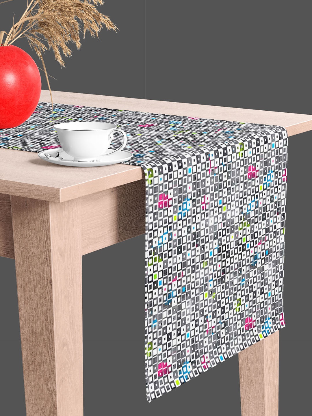 

ArtzFolio White & Black Geometric Printed Table Runner