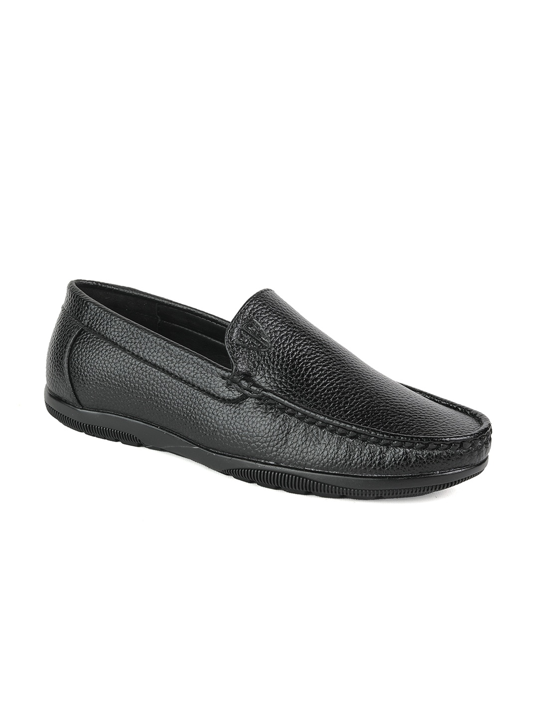

BRATVA Men Perforations Loafers, Black