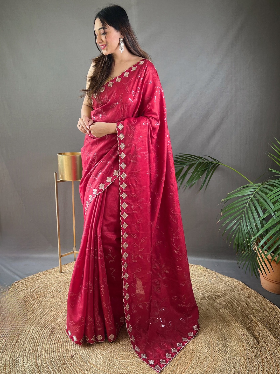 

Mitera Embellished Sequinned Saree With Blouse Piece, Red