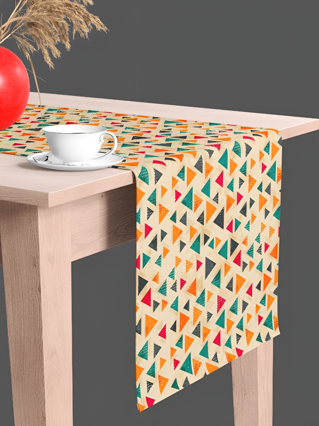 

ArtzFolio Beige & Green Geometric Printed Velvet Table Runner