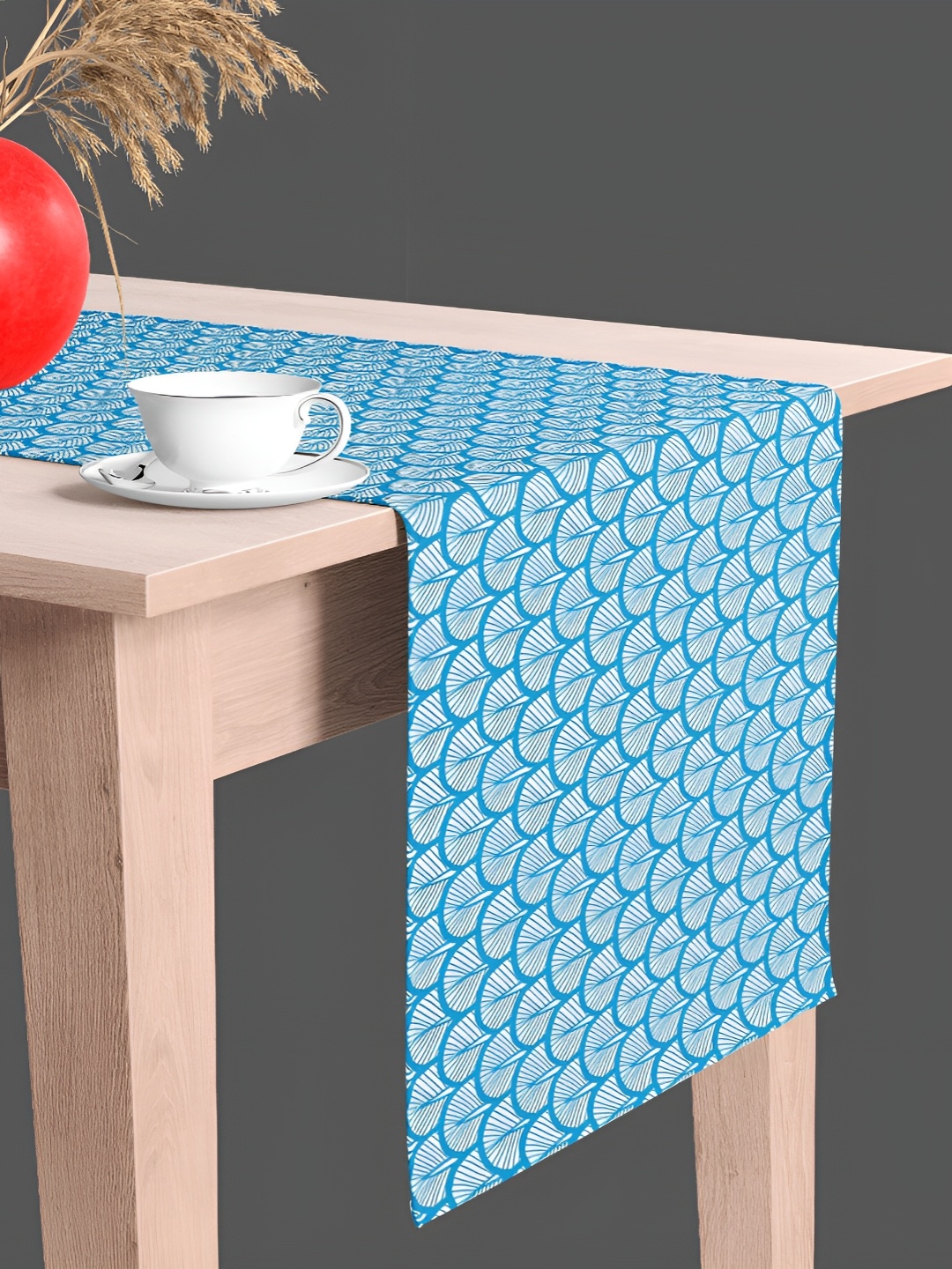 

ArtzFolio Blue & White Geometric Printed Table Runner