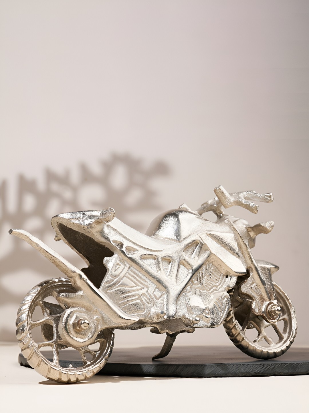 

CASA DECOR Silver-Toned Bike Curio Showpiece