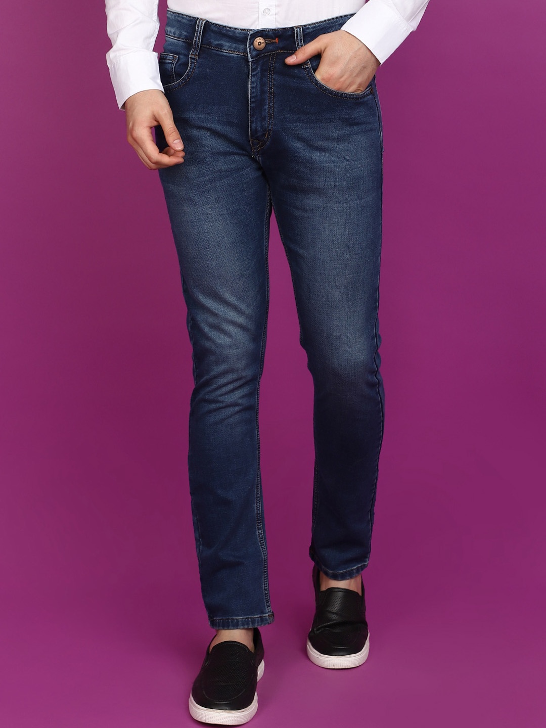 

V-Mart Men Slim Fit Mid-Rise Heavy Fade Cotton Jeans, Blue