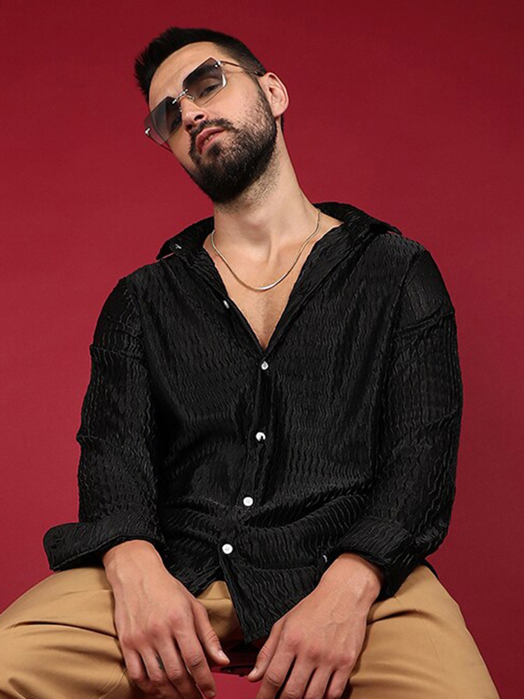 

Campus Sutra Curly-Creased Shirt, Black