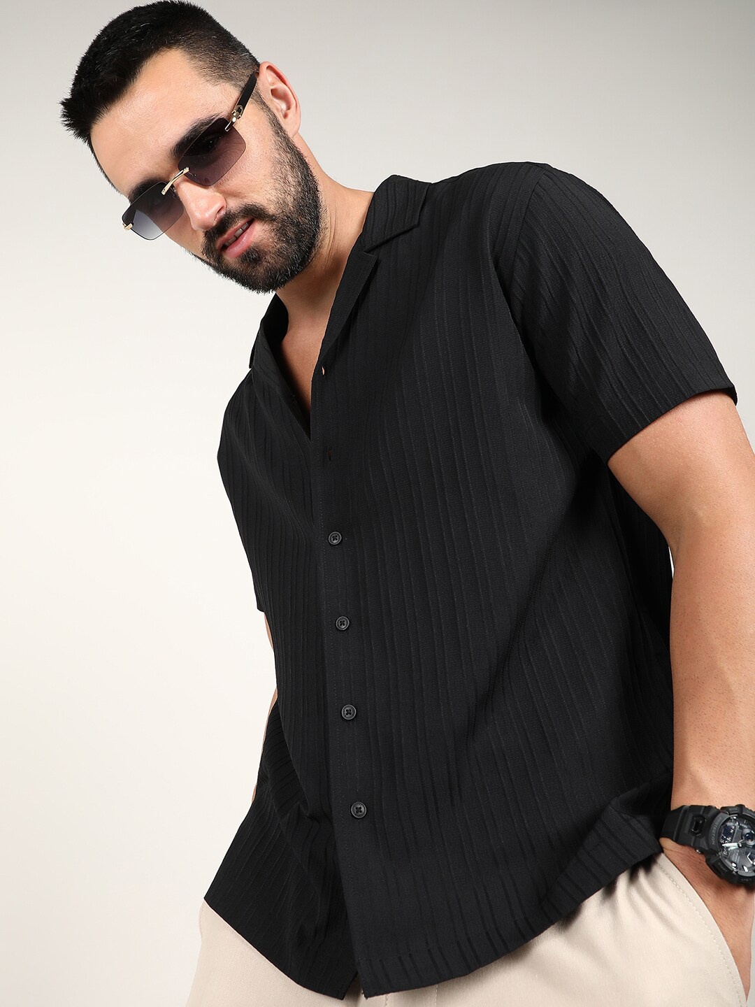 

Campus Sutra Self-Design Striped Shirt, Black