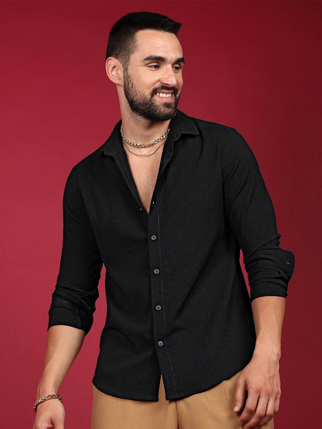 

Campus Sutra Embossed Micro Check Shirt, Black