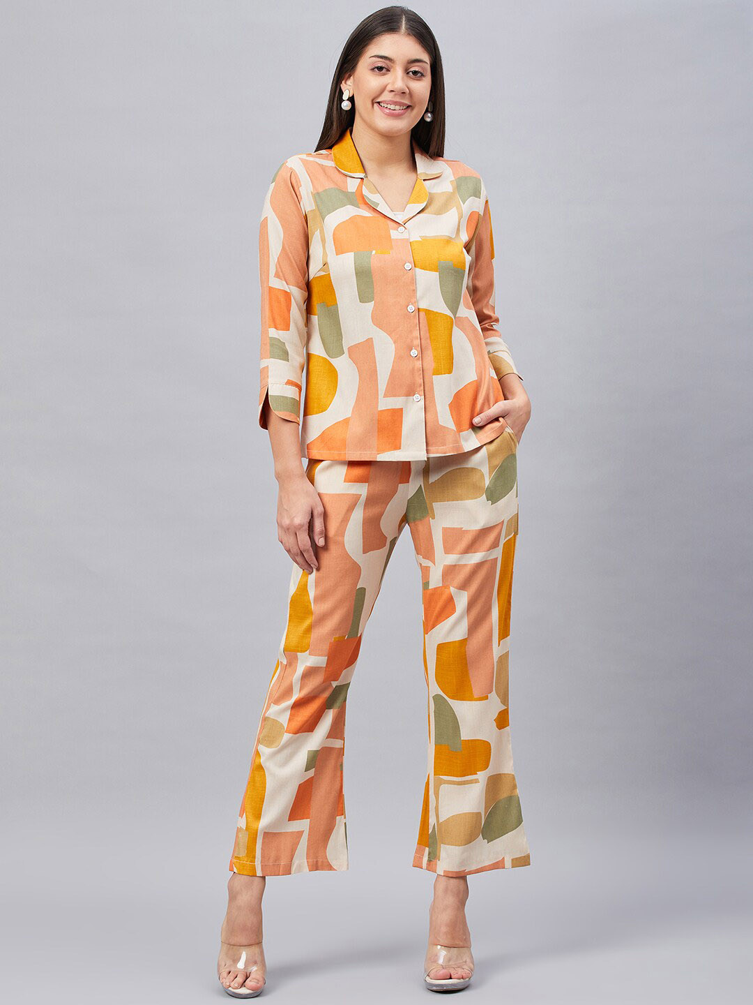 

CHROME & CORAL Geometric Printed Shirt With Trousers, Beige