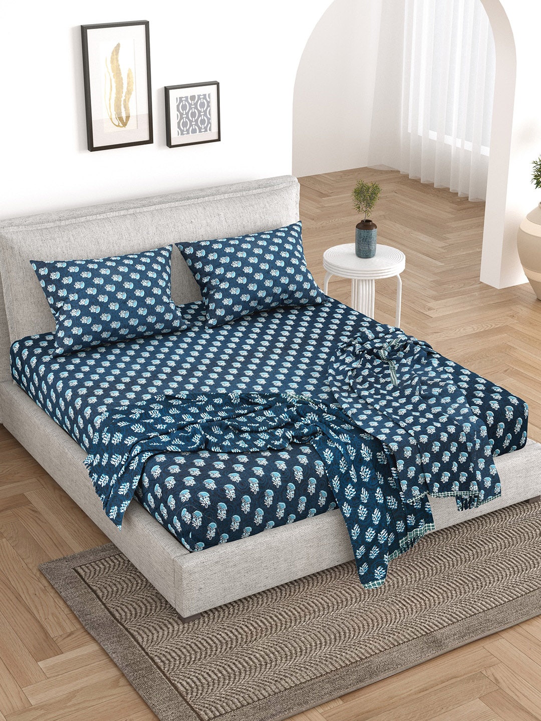 

BELLA CASA Blue & White 5 Pieces Floral Cotton Double King Superfine Bedding Set