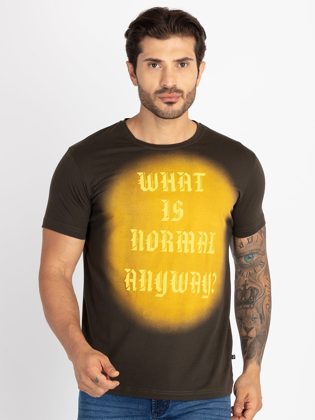

Status Quo Men Typography Printed Raw Edge T-shirt, Olive