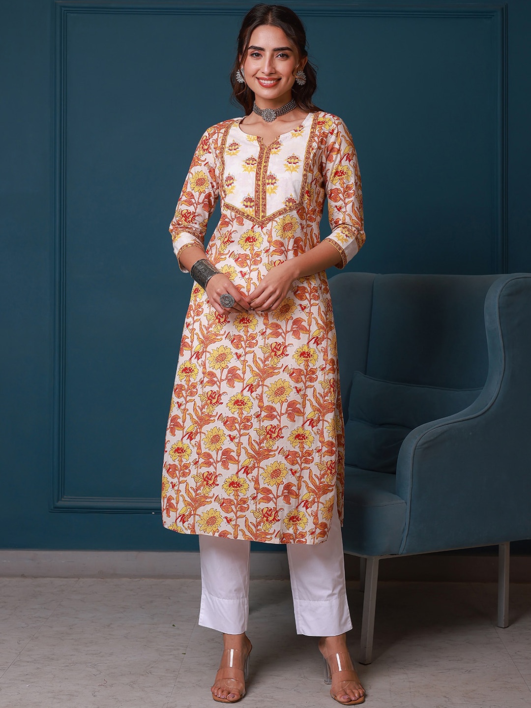 

GULAB CHAND TRENDS Women Floral Printed Keyhole Neck Floral Kurta, Yellow
