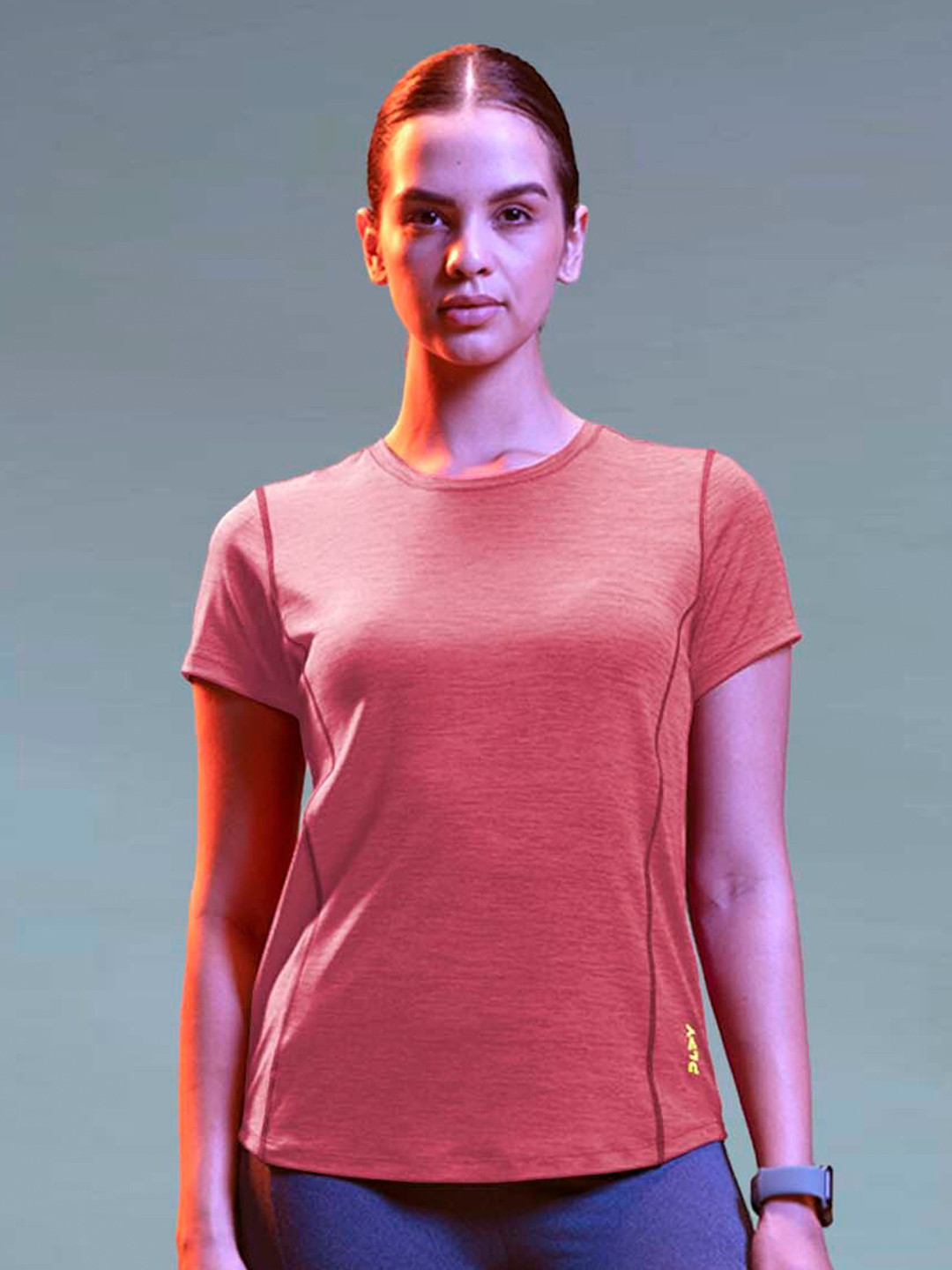 

LYRA Women Pockets T-shirt, Fuchsia