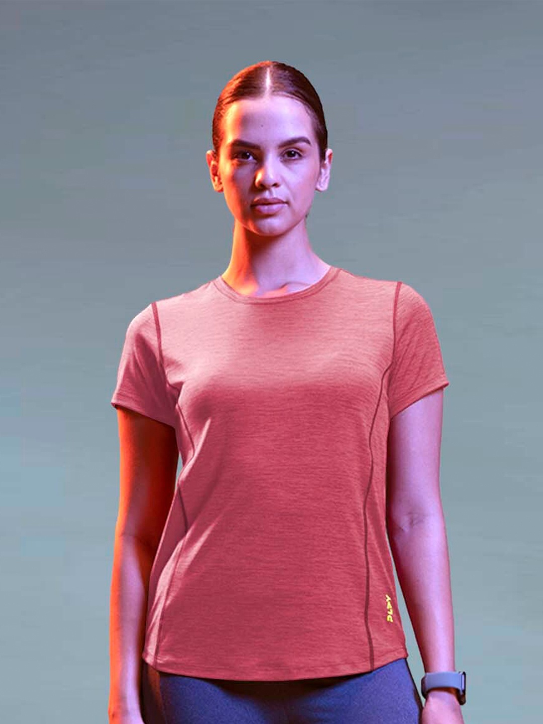 

LYRA Women Pockets T-shirt, Fuchsia