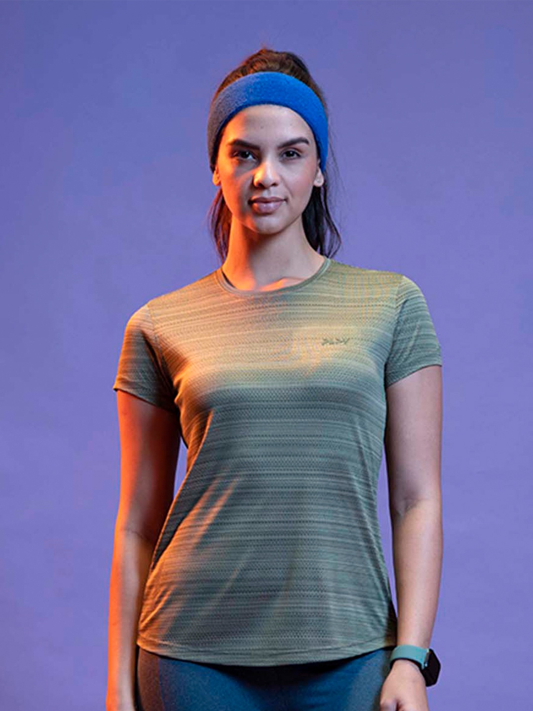 

LYRA Women Hooded Pockets T-shirt, Olive