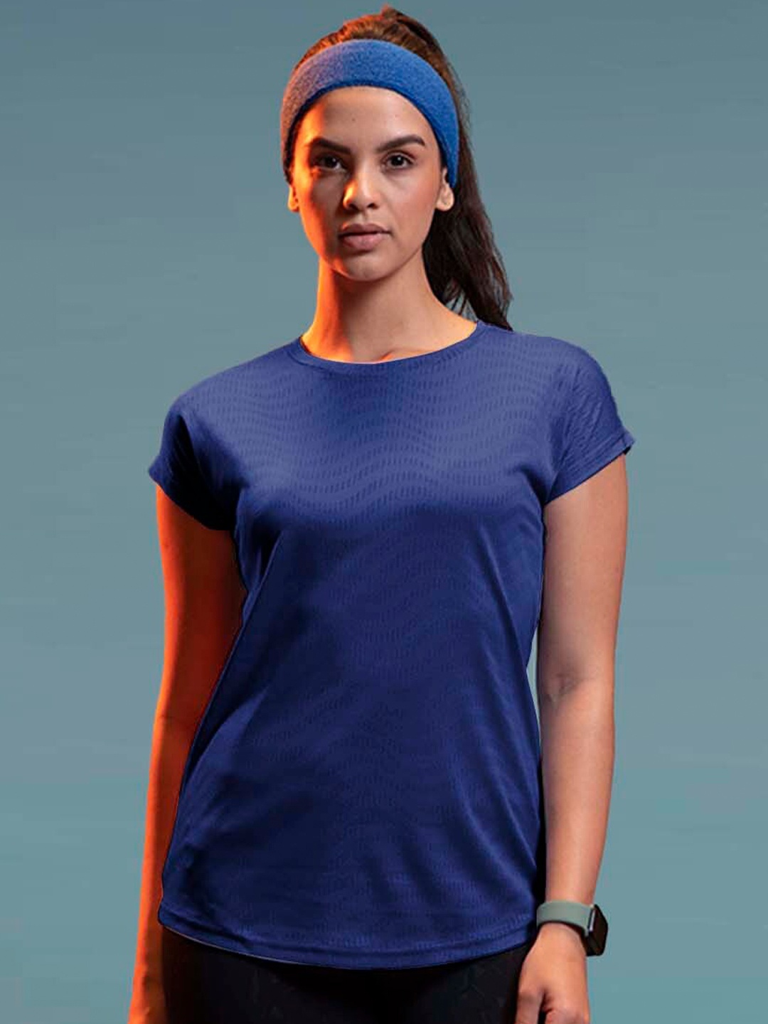 

LYRA Women Colourblocked V-Neck Extended Sleeves Pockets T-shirt, Blue