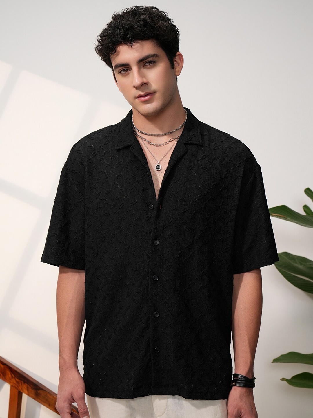 

LOCOMOTIVE Men Premium Knitted Textured Cuban Collar Oversized Shirt, Black