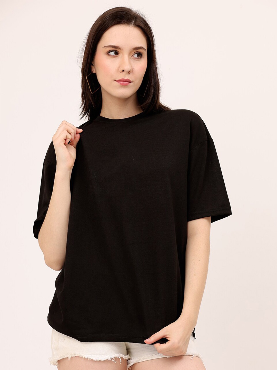 

Leotude Women High Neck Pockets T-shirt, Black