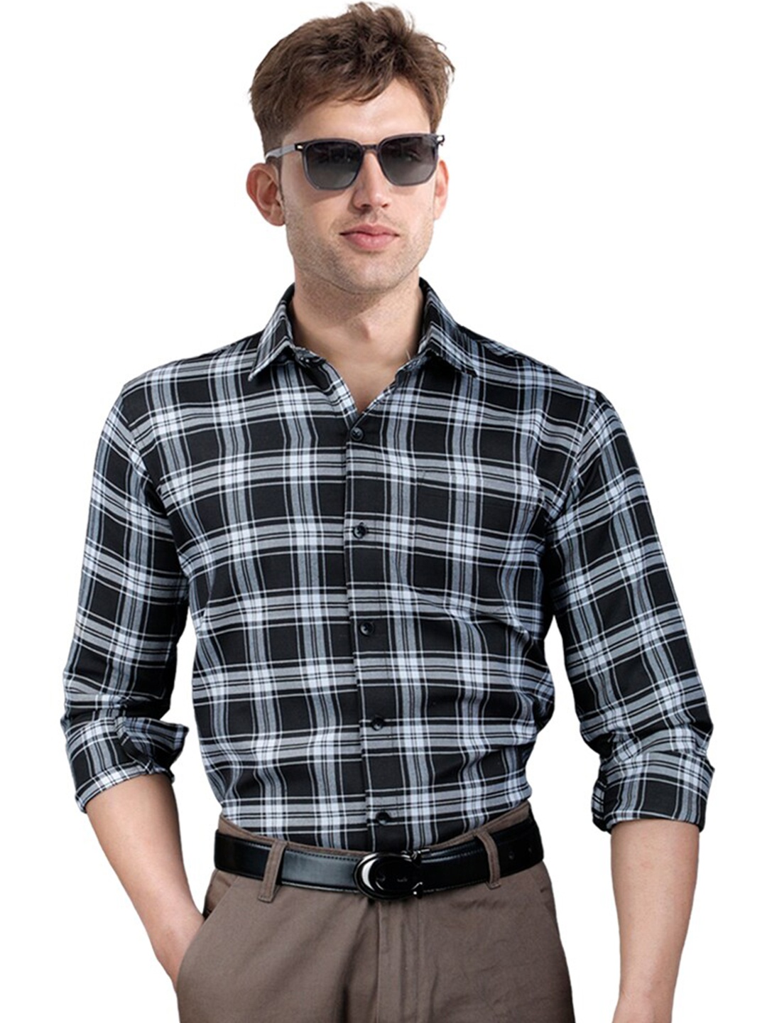 

Eyebogler Checked Spread Collar Casual Shirt, Black