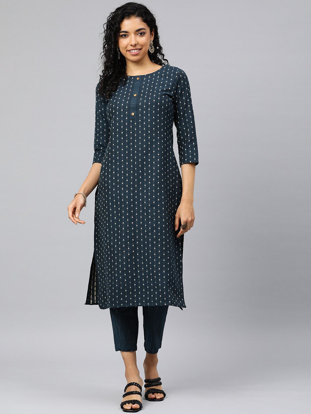 

HRITIKA Self Design Printed Round Neck Straight Kurta With Trouser, Navy blue