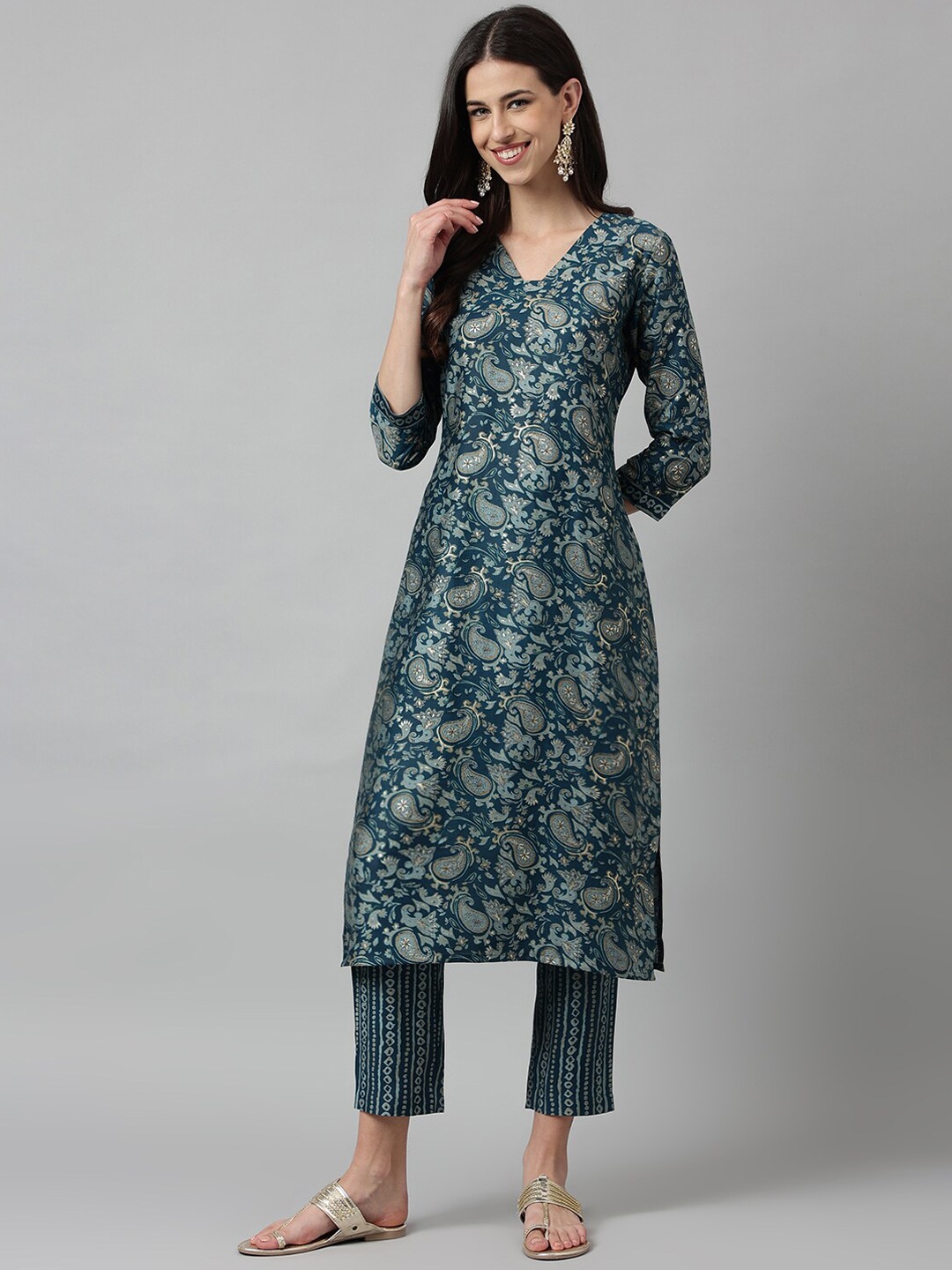 

HRITIKA Paisley Printed Regular Straight Kurta With Trouser, Teal