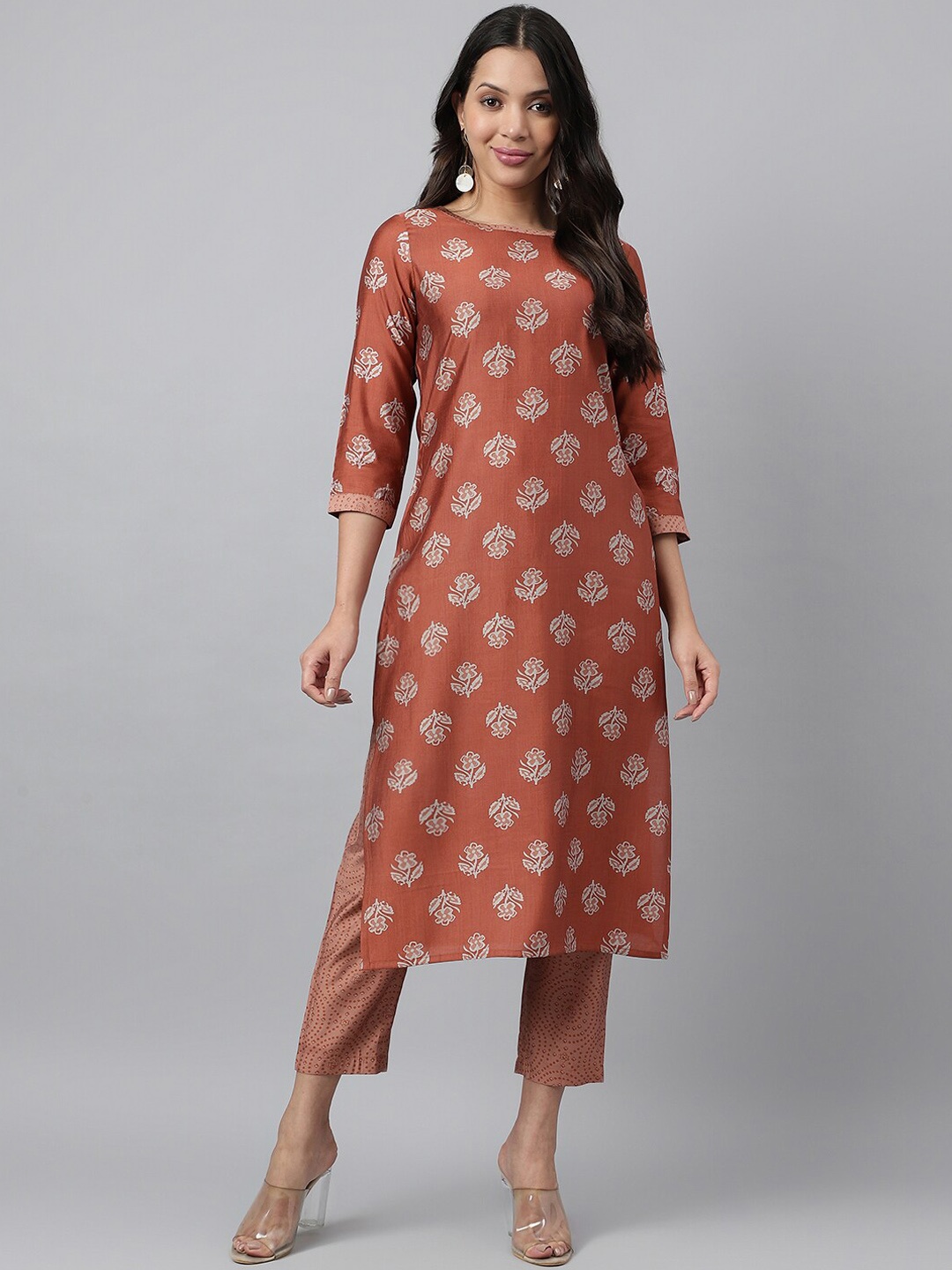 

HRITIKA Floral Printed Round Neck Straight Kurta With Trouser, Rust