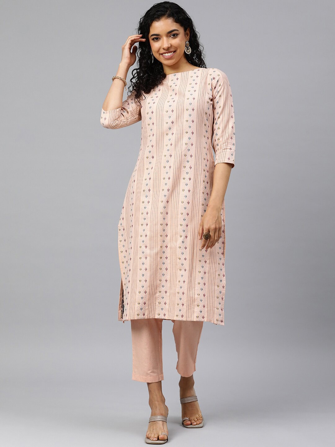 

HRITIKA Regular Thread Work Kurta with Trousers, Peach