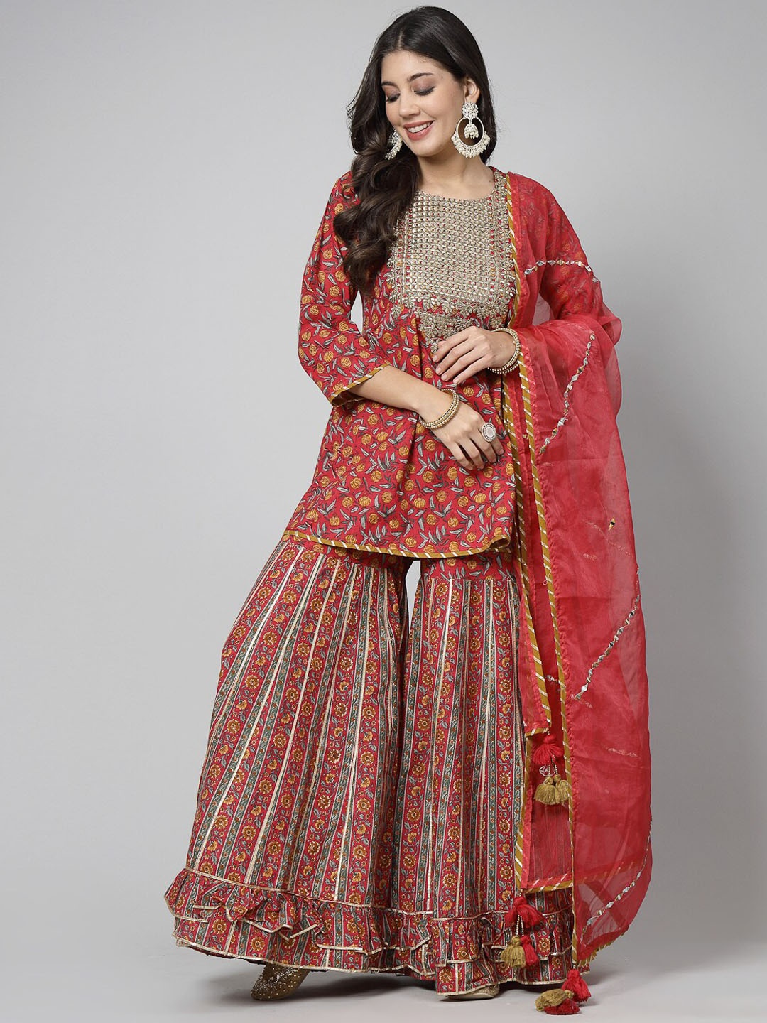 

SWAS Floral Printed Regular Mirror Work Kurta with Sharara & Dupatta, Red