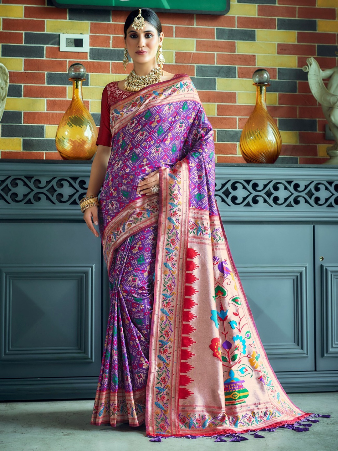 

LeeliPeeri Designer Woven Design Zari Banarasi Saree, Lavender