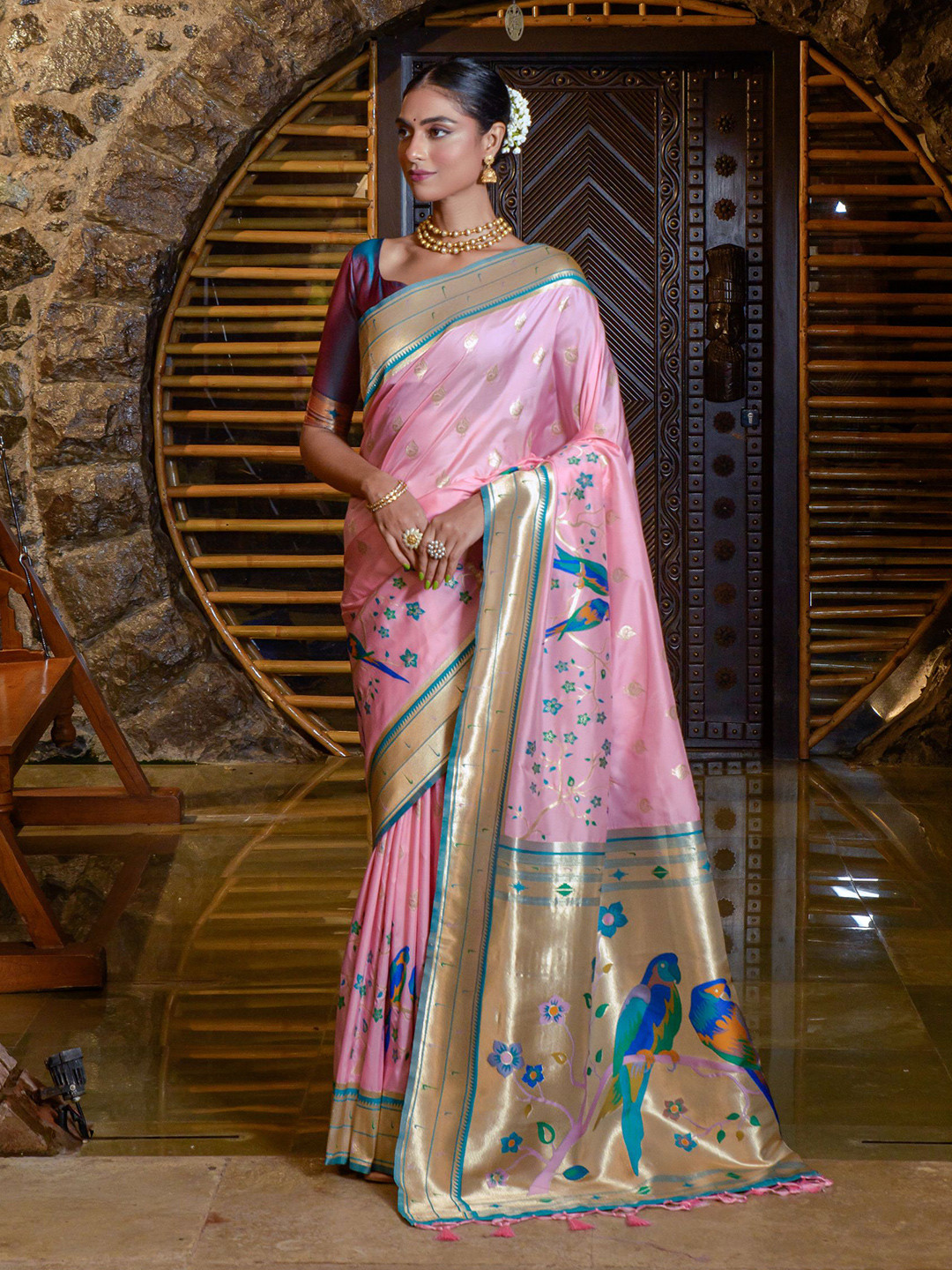 

LeeliPeeri Designer Ethnic Motif Woven Design Zari Banarasi Saree, Pink
