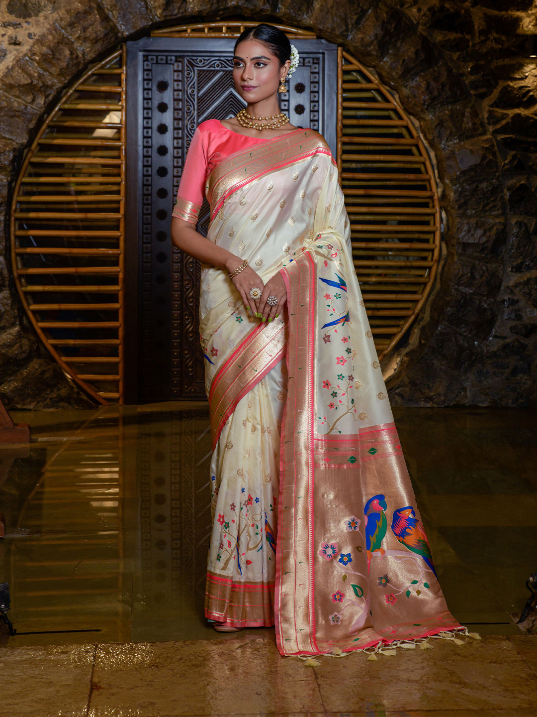 

LeeliPeeri Designer Ethnic Motif Woven Design Zari Paithani Saree, Off white