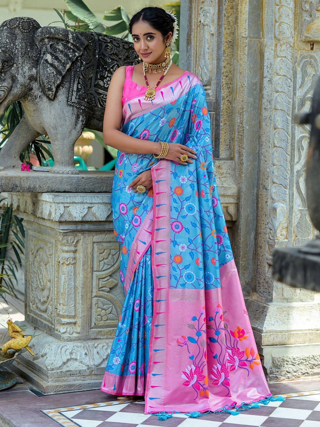 

LeeliPeeri Designer Ethnic Motif Woven Design Zari Paithani Saree, Blue