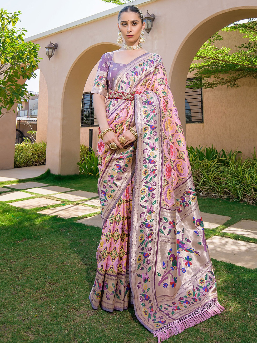 

LeeliPeeri Designer Ethnic Motif Woven Design Zari Patola Saree, Pink