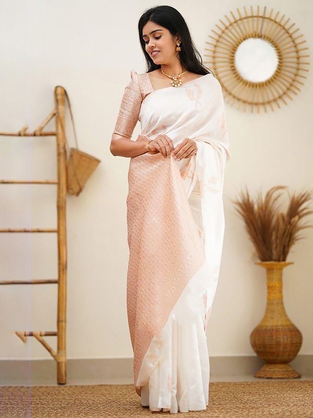 

Anjaneya Sarees Woven Design Zari Silk Blend Banarasi Saree, White