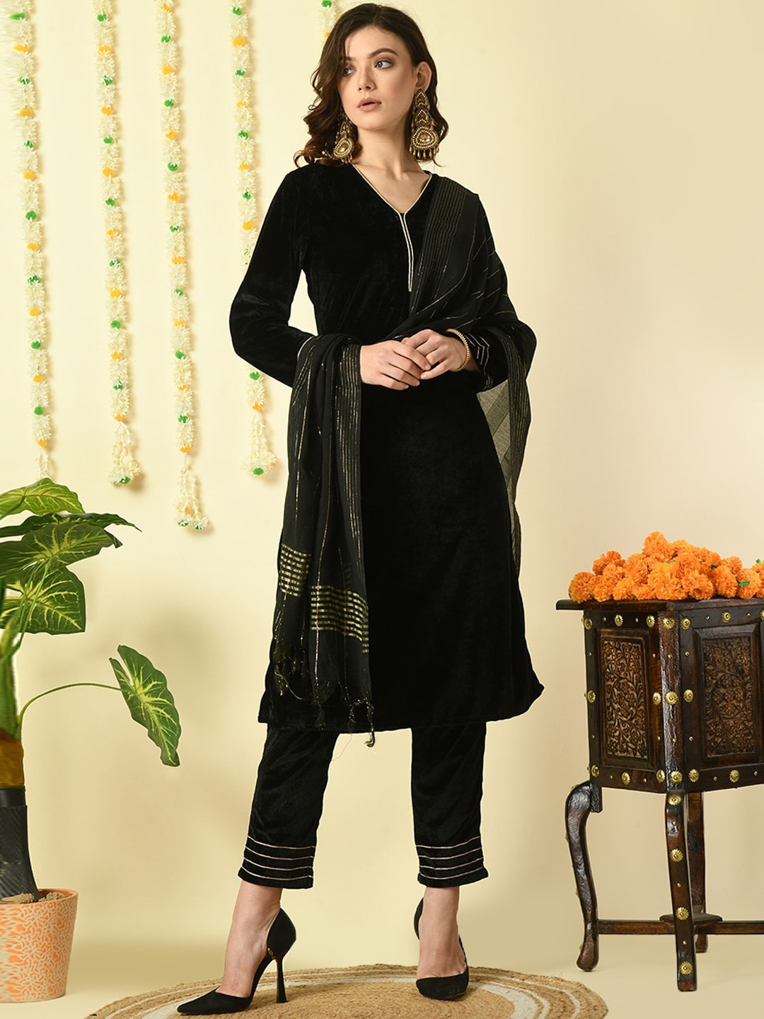 

KALINI V-Neck Gotta Patti Velvet Straight Kurta With Trouser & Dupatta, Black