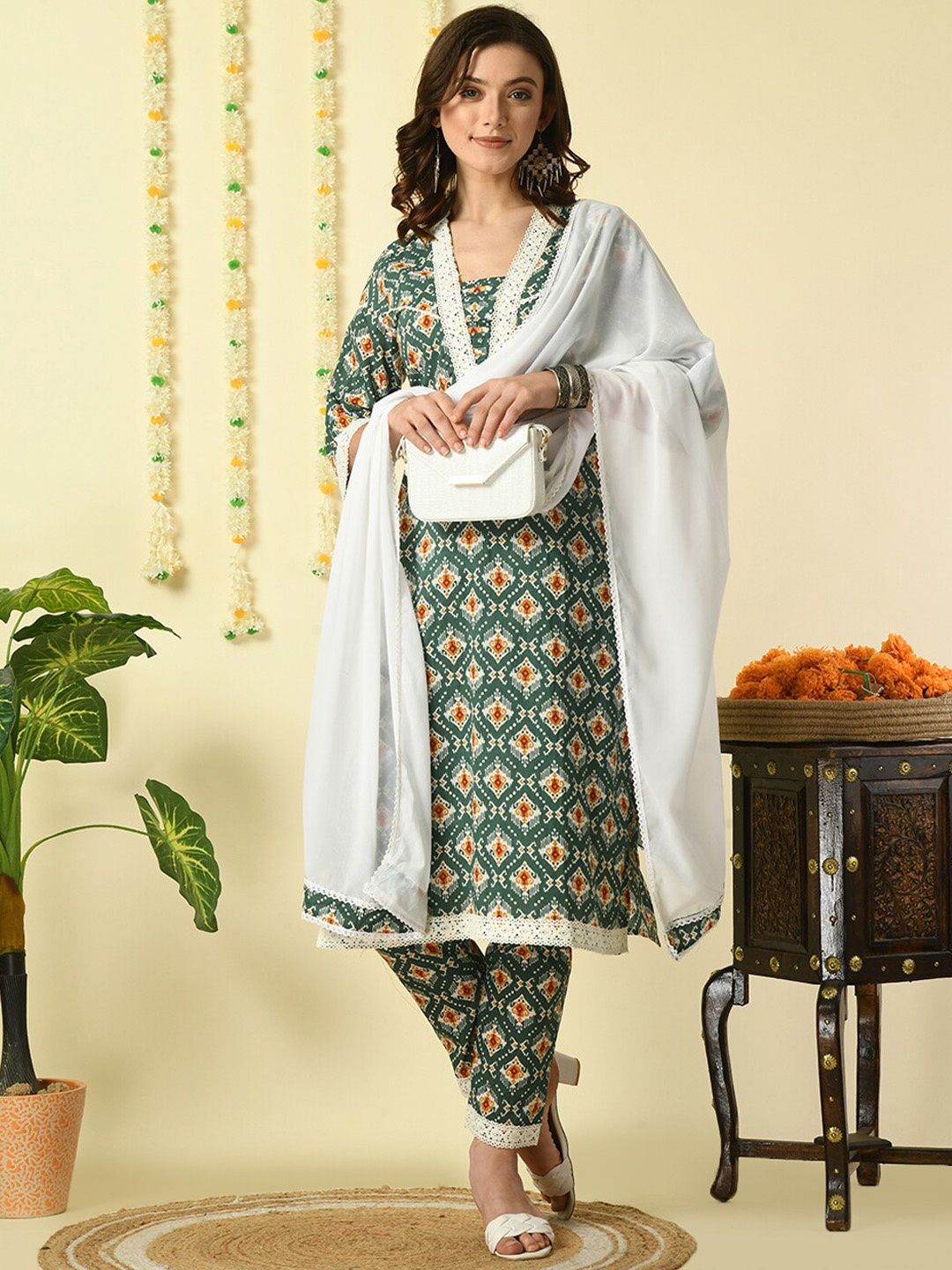 

KALINI Floral Printed Pure Cotton Straight Kurta & Trousers With Dupatta, Green