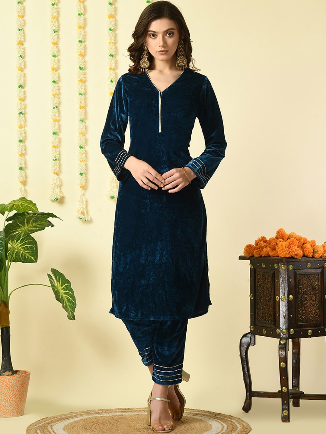 

KALINI V-Neck Velvet Straight Kurta with Trousers, Teal