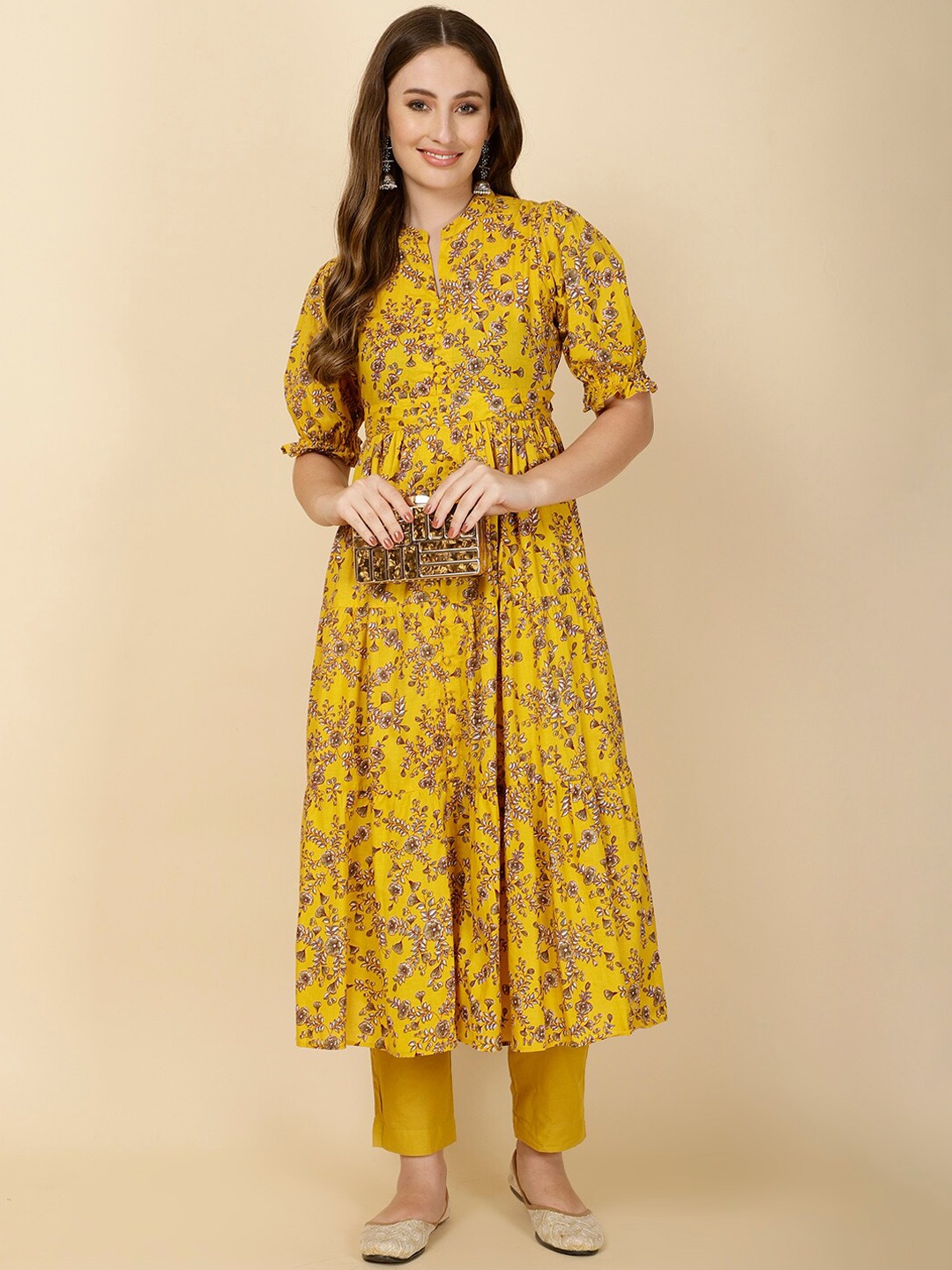 

Meena Bazaar Women Printed Keyhole Neck Thread Work Anarkali Kurta, Yellow
