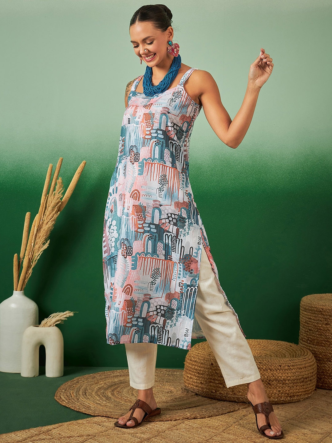 

Sangria Digital Printed Shoulder Strap Straight Kurta, Blue