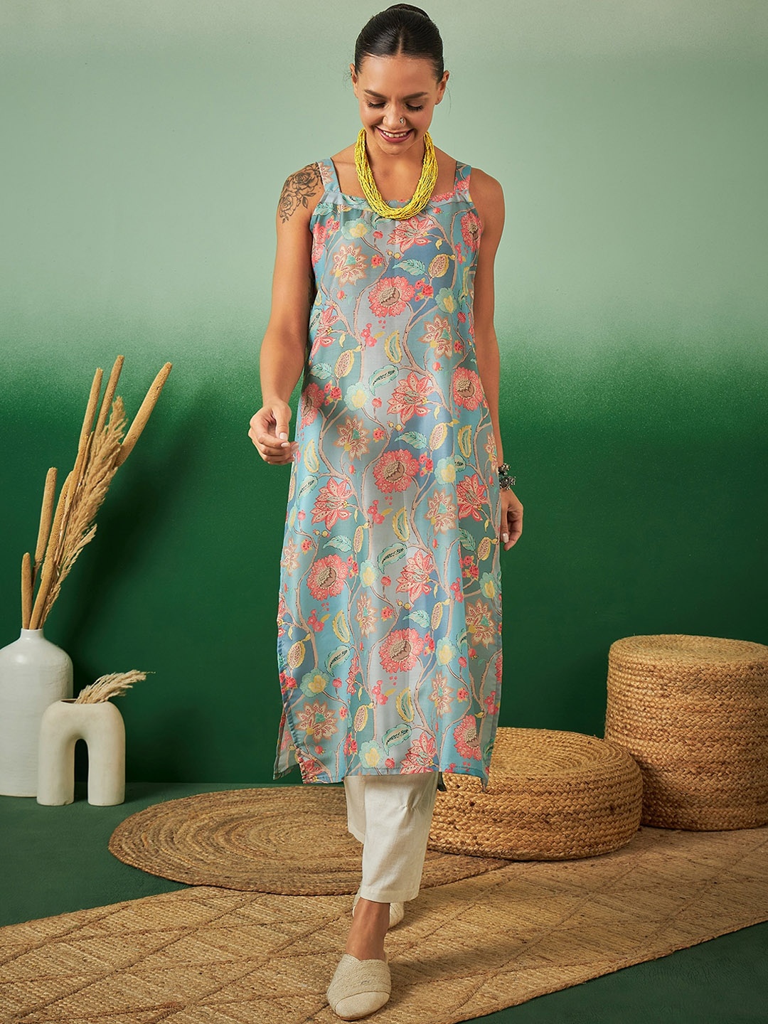 

Sangria Floral Printed Shoulder Strap Straight Kurta, Green