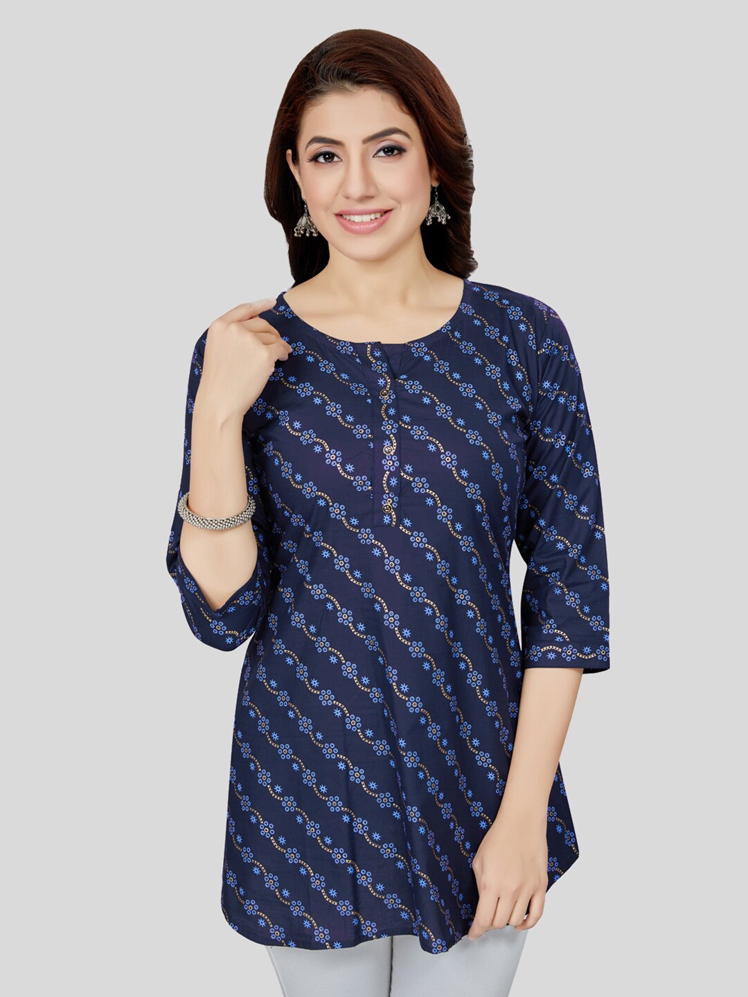 

Saree Swarg Ethnic Motifs Printed A-Line Kurti, Navy blue