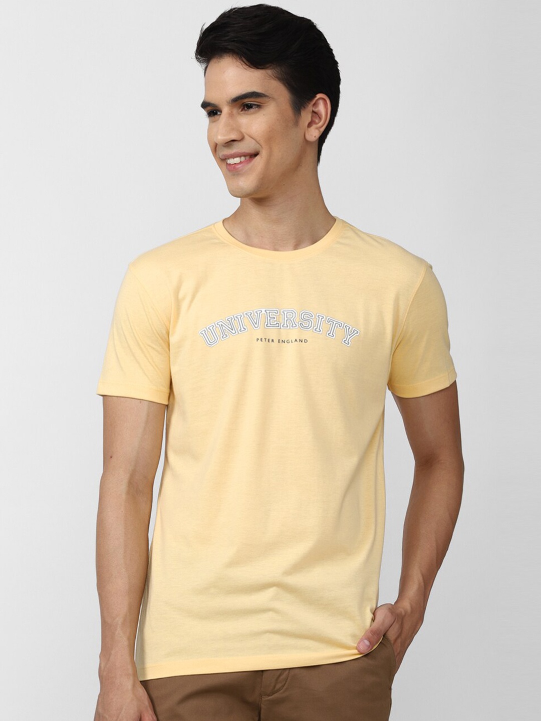 

PETER ENGLAND UNIVERSITY Men Typography Printed Slim Fit T-shirt, Yellow